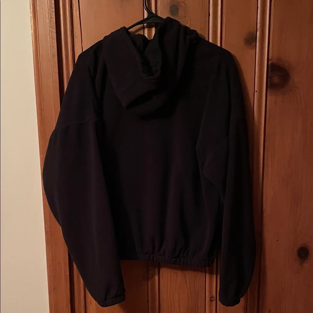 Nike Black Hoodie with Front Pocket - Picture 4 of 4